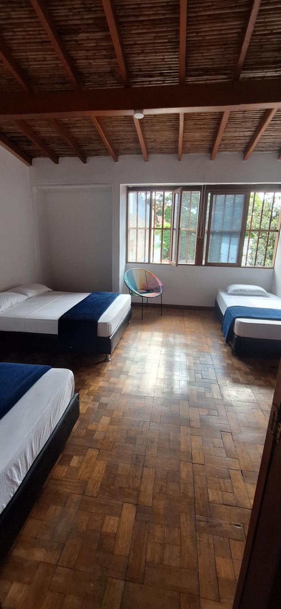 Yolo Hostel Medellín Exterior foto