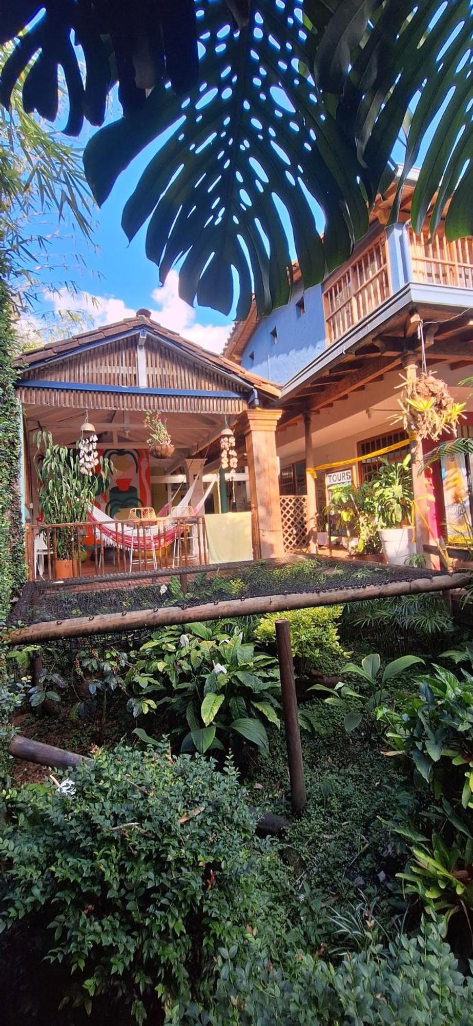 Yolo Hostel Medellín Exterior foto